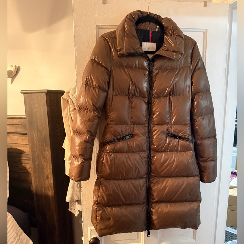 Moncler JASMINUM size 2 in Moncler Women's Brown Puffer Coat
